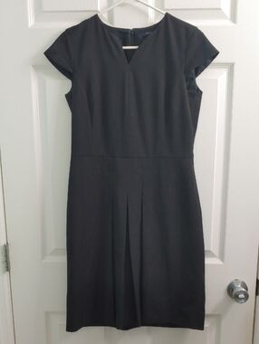 Brooks Brothers Gray Dress Black Cap-Sleeve Pleated Office Wear Women's Size 4
